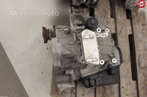 Автоматична коробка передач Volkswagen PASSAT B6 2010 2.0л (АКПП)