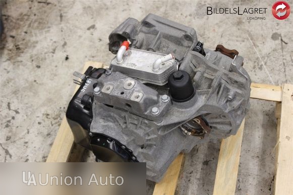 Автоматична коробка передач Volkswagen Caddy 2016 2.0л (АКПП)