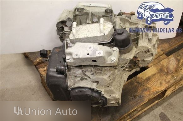 Автоматична коробка передач Volkswagen Caddy 2010 1.9л (АКПП)