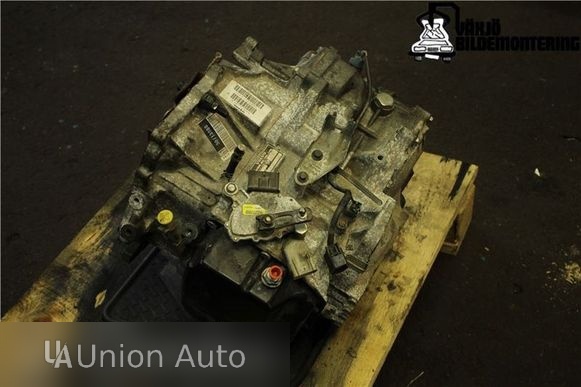 Автоматична коробка передач Volvo V70 2006 2.4л (АКПП)