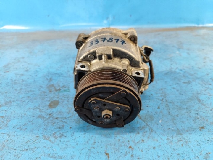Компресор кондиціонера 7813A618 Mitsubishi OUTLANDER GF 12-