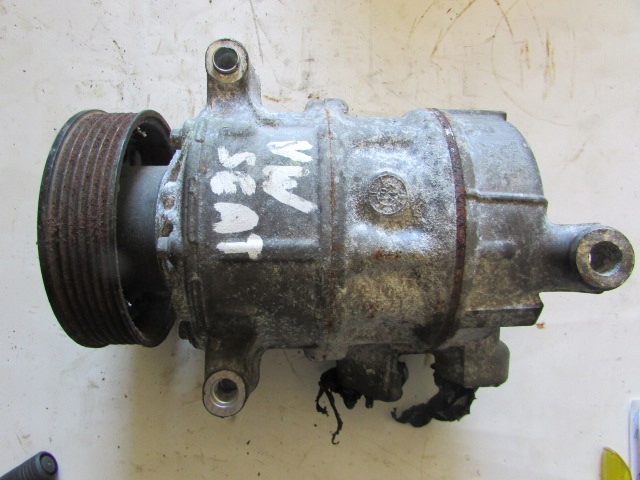 Компресор кондиціонера Volkswagen OE 5Q0820803A
