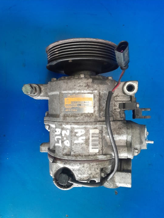 Компресор кондиціонера AUDI A4 B6 2.0 FSI 00-06