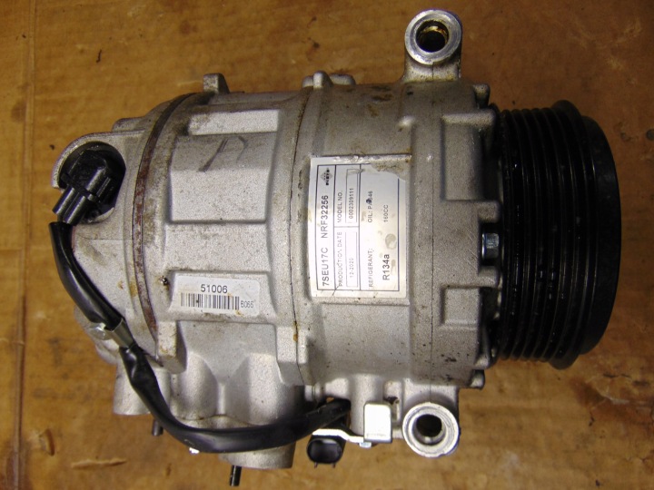 Компресор кондиціонера MERCEDES E KLASA W211 2.6 V6 BENZYNA EUROPA