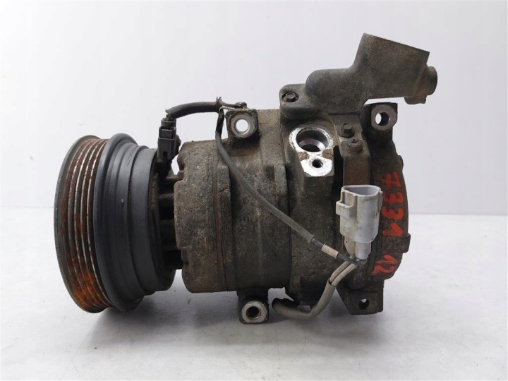 Компресор кондиціонера Toyota RAV4 II 2.0D4D 2000-2005 447220-4302 DENSO