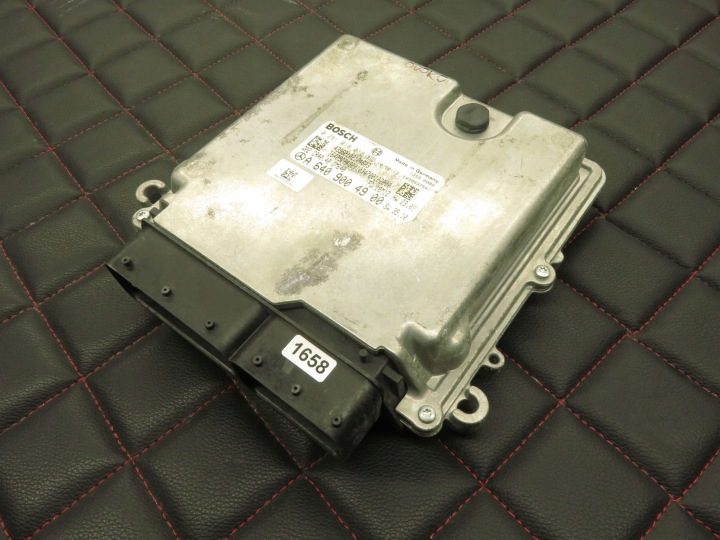 MERCEDES BENZ B W245 ком'ютер блок управління модуль ECU A6409004900 0281018018