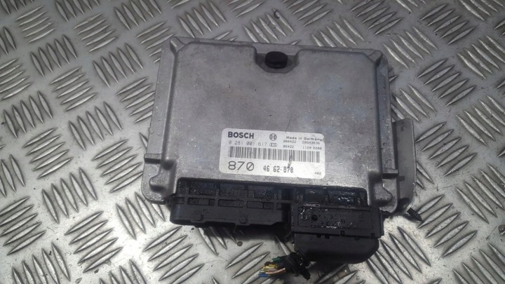 SAAB 9-3 ком'ютер двигуна 1999 0281001617 4662870