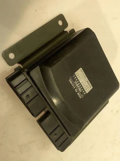 JEDNOSTA керуюча двигуна ECU SAAB 9-5 (YS3E) 1013105092 10845122 2002