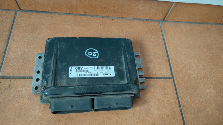 VOLVO V40 S40 блок управління ком'ютер двигуна P30614380 S118510001E