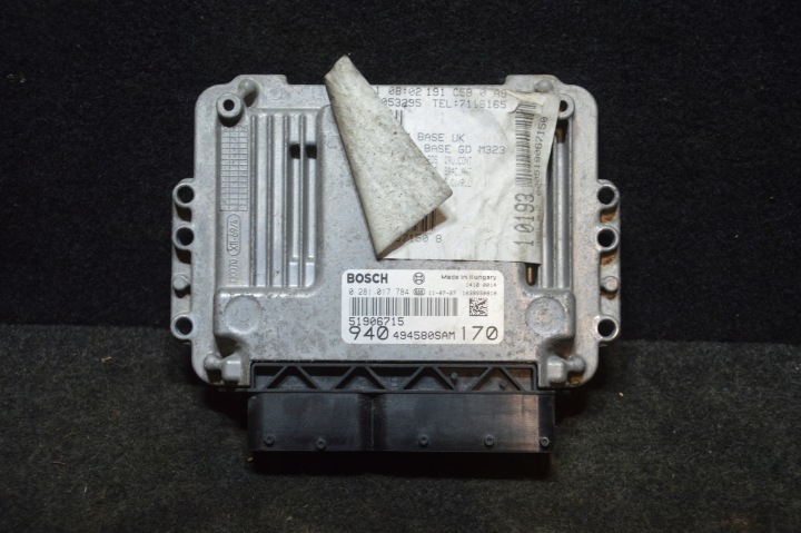 Alfa Romeo Giulietta блок управління двигуна 51906715