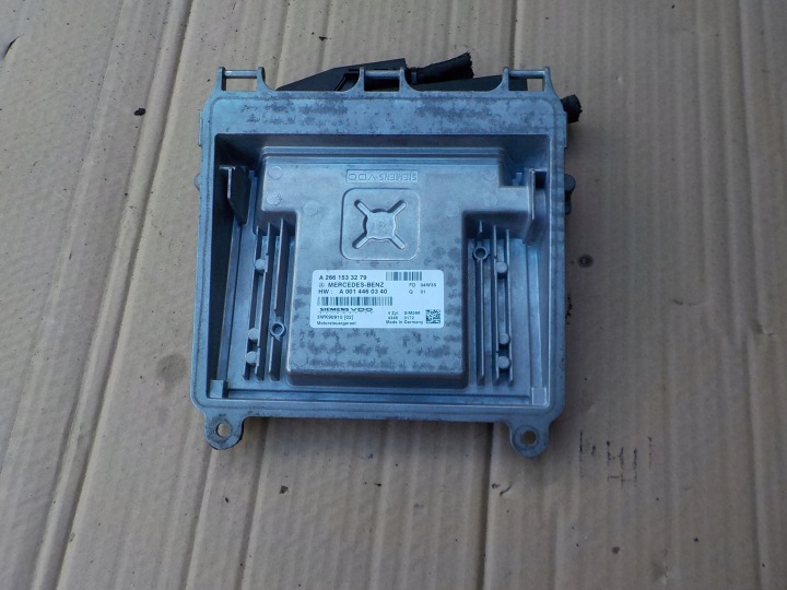 Блок управління двигуна mercedes w169 1,5 A2661533279