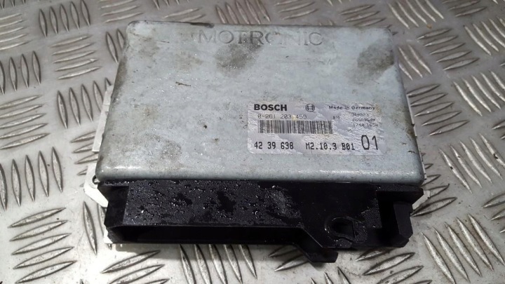 SAAB 900 ком'ютер двигуна 1995 2.0L 0261203459 4239638