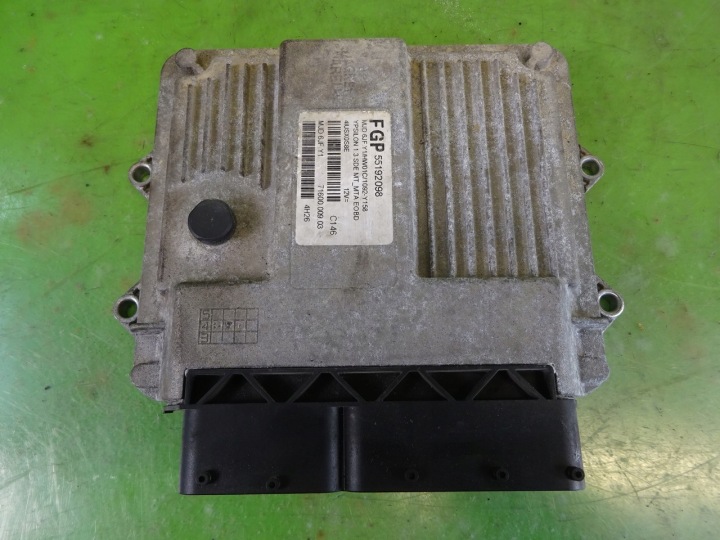 Ком'ютер блок управління двигуна LANCIA YPSILON 1.3 JTD 04r 55192098 MJD6JF.Y1